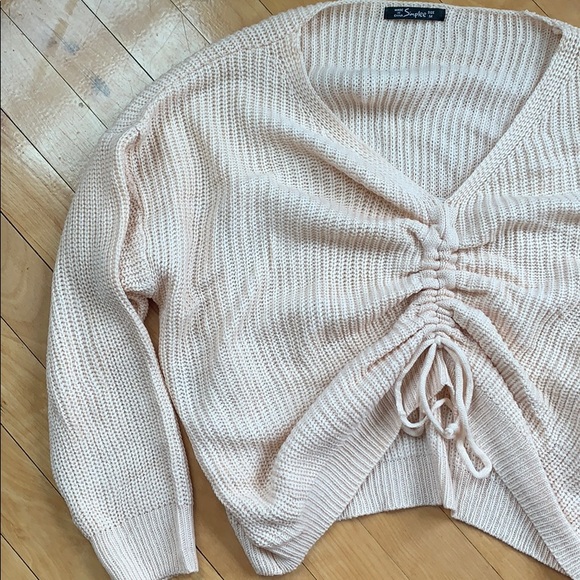 Sweater - Picture 1 of 3